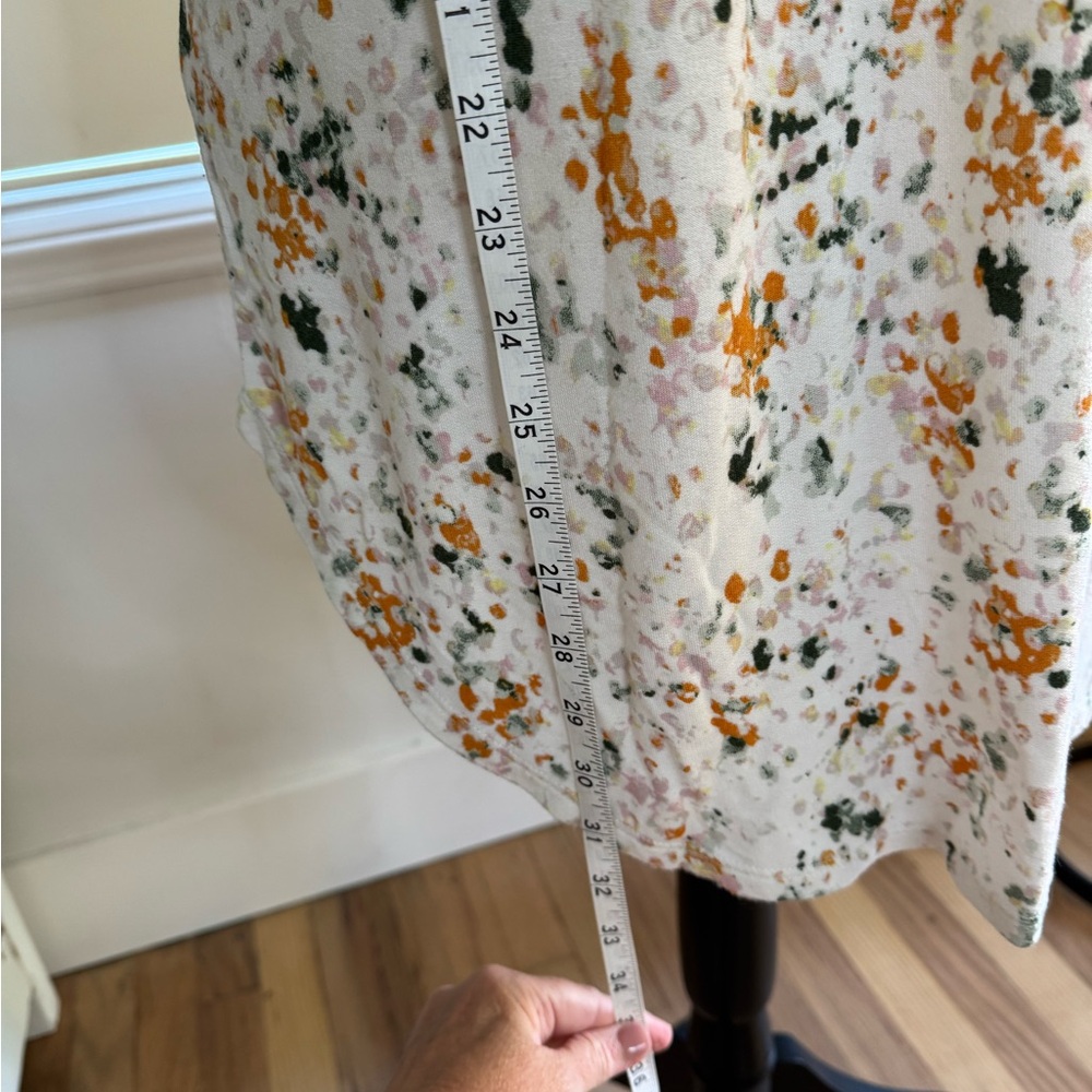 Cupio Speckled V-Neck Cute Short Sleeve Top Like New - Picture 8 of 10